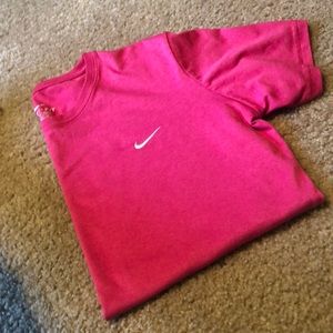Just Do It! Nike dry-fit Heat Gear Women’s Top
